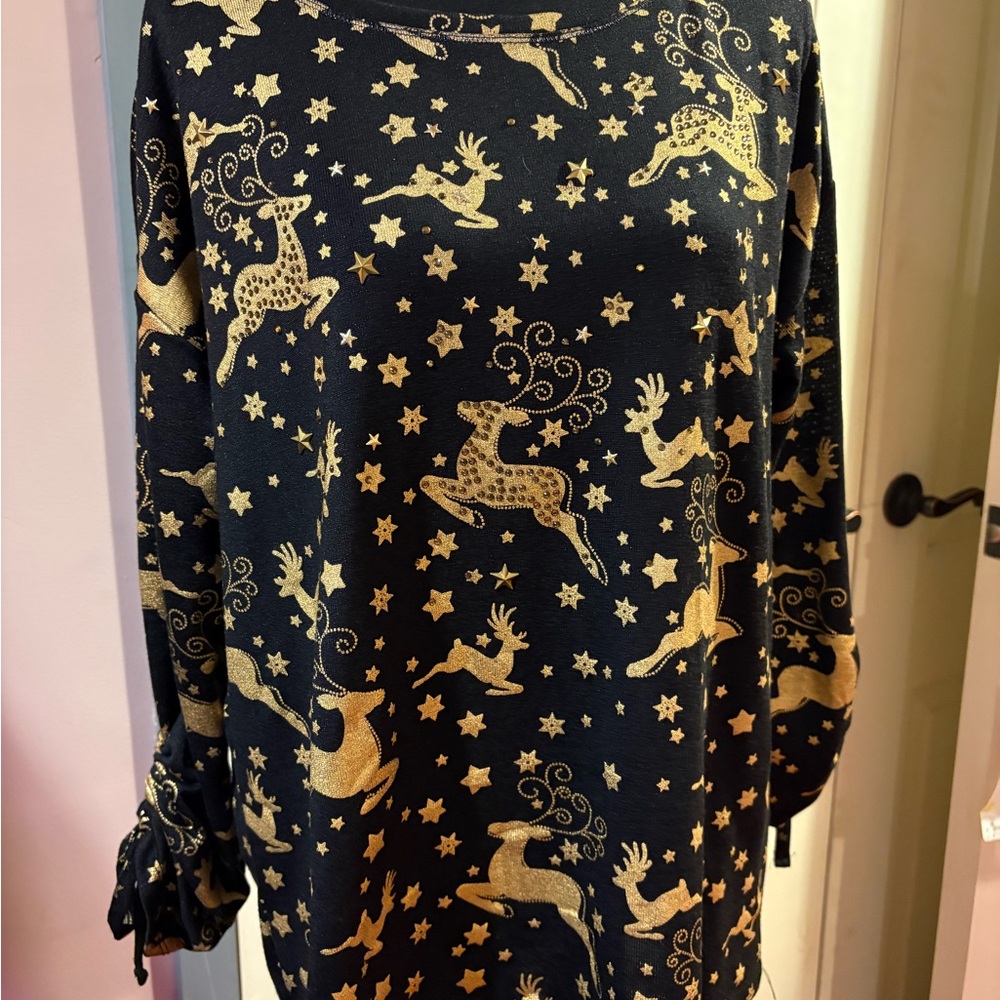 Holiday Onque Casuals Black and Gold Reindeer Sweater